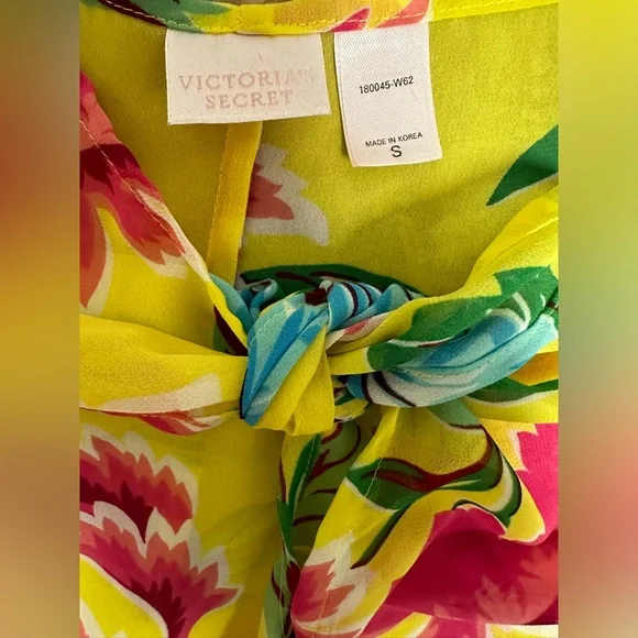 Victoria’s Secret Cover up Hisbicus Floral Swim Pant - Picture 2 of 4